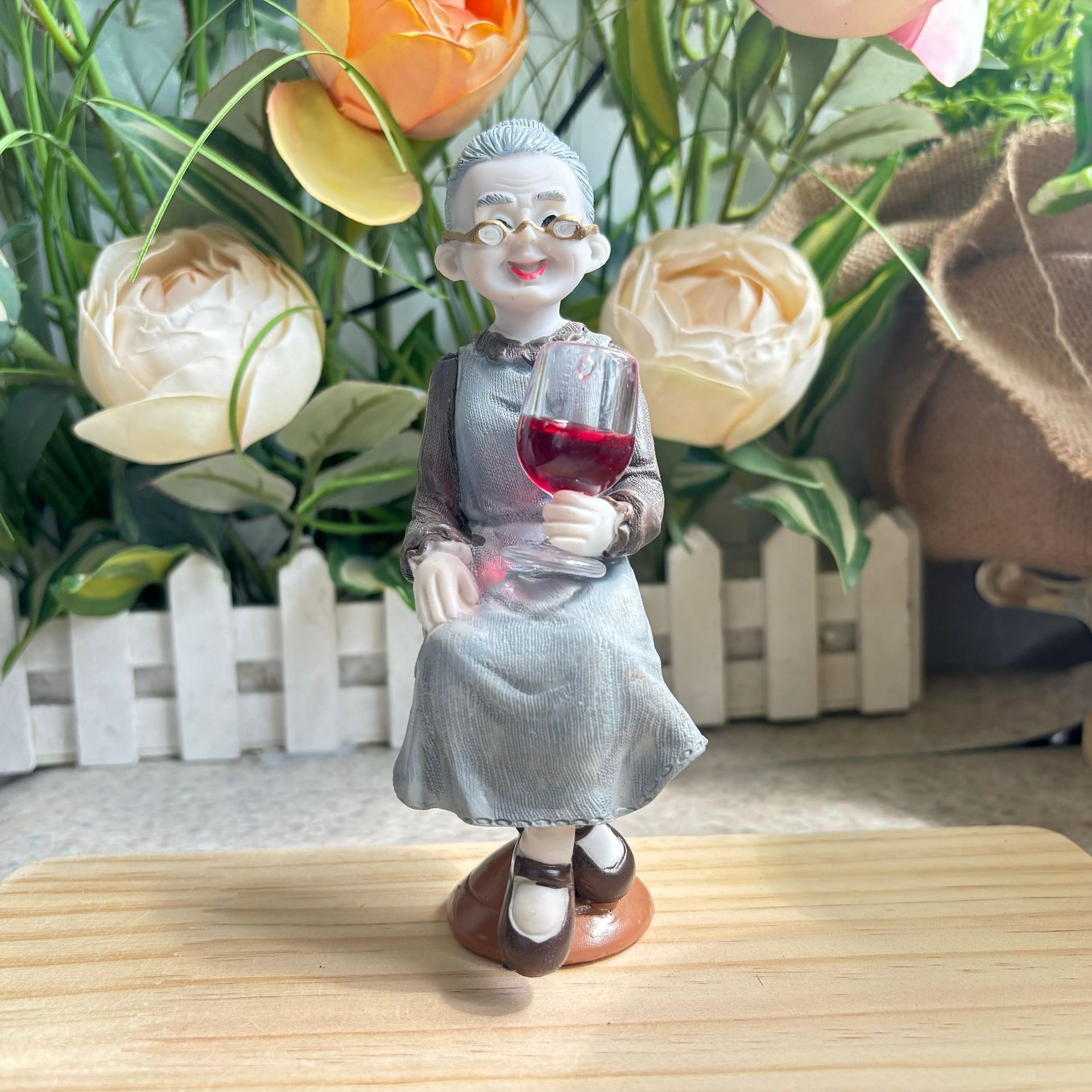 Yaratıcı Yaşlı Çift Reçine Fig - Resin Art Furniture incelemesi ve fiyatı